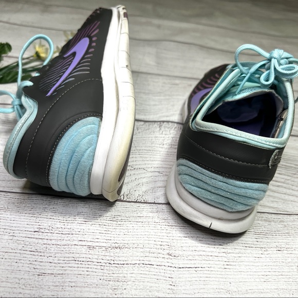 Nike Women’s Free Balanza 3.0 Running Shoes in Dark Gray and Purple - Picture 6 of 14